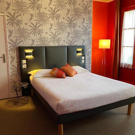 Hotel Colbert Tours Luaran gambar