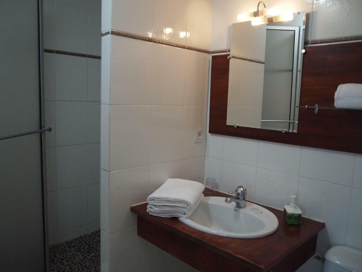 Hotel Colbert Tours Luaran gambar