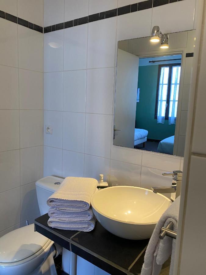 Hotel Colbert Tours Luaran gambar
